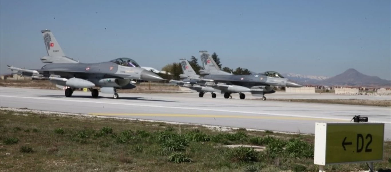 Πρόβα επέμβασης: Μεγάλη τουρκική αεροναυτική άσκηση ανοικτά της Λιβύης